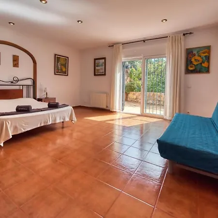 Villa Costacabana - Alba *